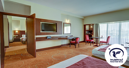 Connect Suite (Family Room)